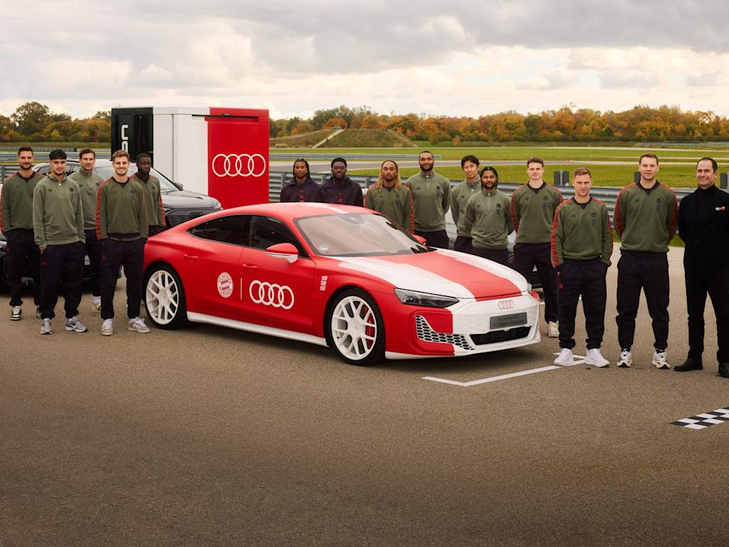 “Audi Unveils Stunning New Electric Race Car with Star-Studded Team, Revving Up Fan Excitement