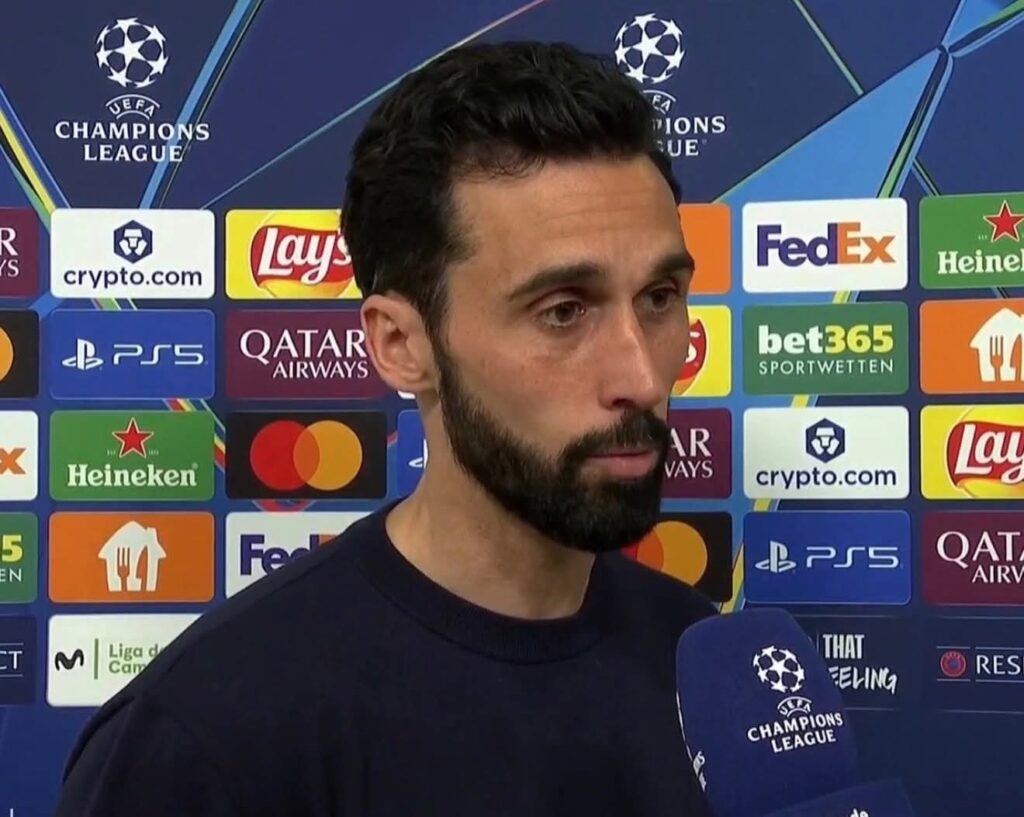 Arbeloa tobt: ‚Glückwunsch an Bayern… aber dieser Sieg? Völlig ungerecht!‘ 🤯 Stimmst du zu oder ist das nur schlechter Verlierer?“