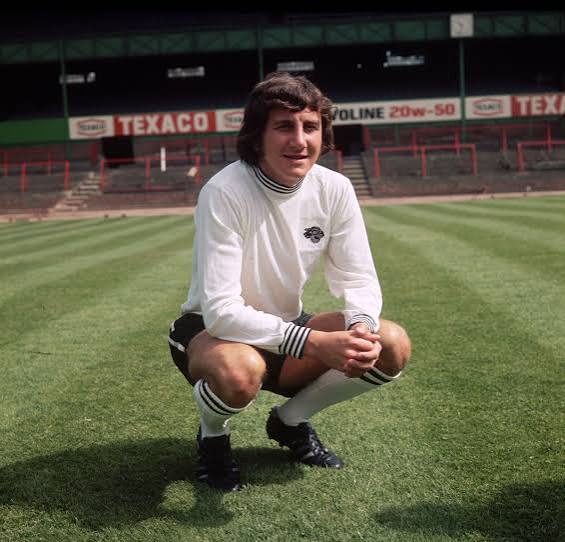 π₯ DERBY COUNTY STANDS UNITED BEHIND CLUB LEGEND π₯